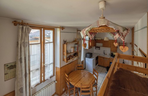 Saint-Gervais-les-Bains Apartment | Studio in the center of St Gervais village with balcony