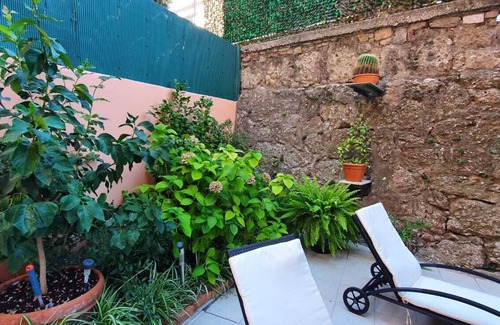 Ventimiglia Apartment | Studio - Garden in the city