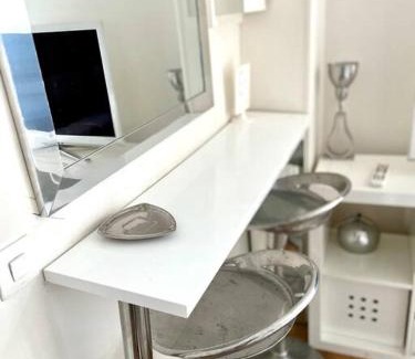 Quartier de la Goutte-d'Or Apartment | Studio Gare du Nord Gare de l'Est