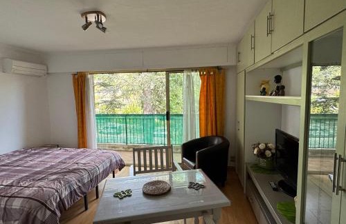 Greoux-les-Bains Apartment | Studio Gréoux