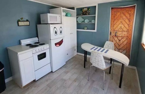 Gulfport Apartment | STUDIO- Gulfport Art District - Steps to the beach!