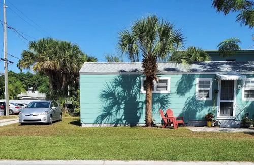 Gulfport Apartment | STUDIO- Gulfport Art District - Steps to the beach!