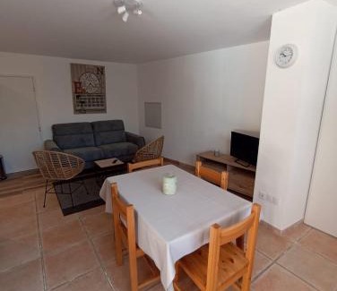 Manosque Apartment | Studio - Hauteurs de Manosque