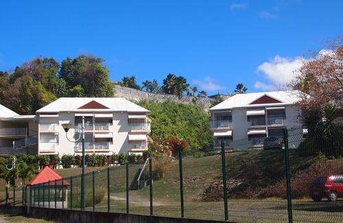 L'Autre-Bord Apartment | Studio HIBISCUS sea view