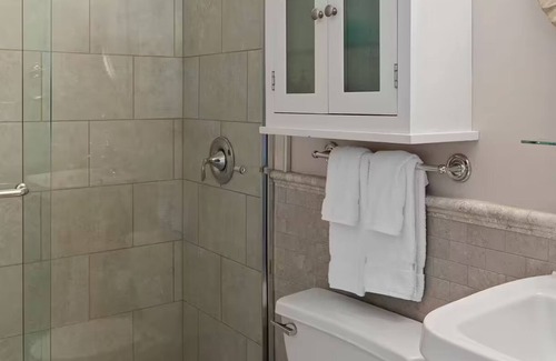 Downtown Seattle Resort | Studio Hotel at WorldMark The Camlin - World Cup Timeshare