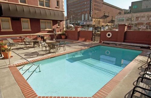Downtown Seattle Resort | Studio Hotel at WorldMark The Camlin - World Cup Timeshare