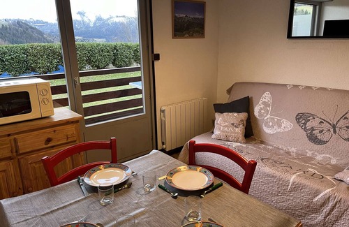 Le Grand-Bornand Apartment | Studio in Chinaillon with Parking and Balcony, Sleeps 4