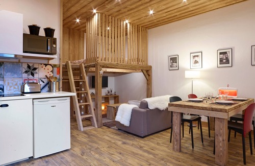 Sainte-Foy-Tarentaise Apartment | Studio in the heart of ski resorts