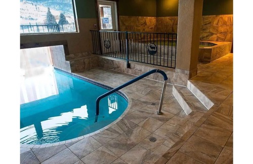 Granby Condo | Studio in Granby. Near Grand Lake & Rocky Mtn National Park. Pool & HotTubs 213
