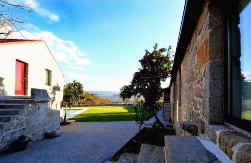 Fafe House | Studio in the countryside, inserted in "organic farm" 7ha. Casas do Ermo