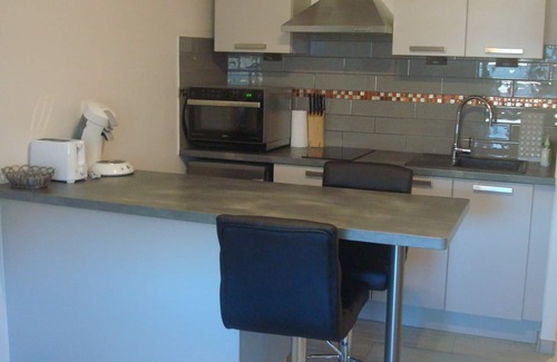 Vic-sur-Cere Apartment | STUDIO IN THE HEART OF GREEN COUNTRY