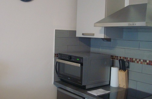 Vic-sur-Cere Apartment | STUDIO IN THE HEART OF GREEN COUNTRY