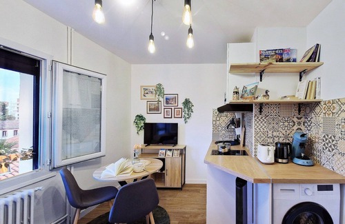 Casselardit House | Studio in the heart of Cartoucherie