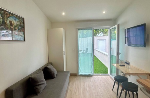 Aulnay-sous-Bois Apartment | Studio Indépendant Avec Terrasse