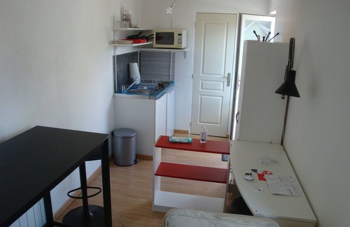 Bernay Apartment | Studio Indépendant Dans Bernay ,ville au Charme . !