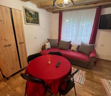 Rasnov Apartment | Studio Ioana 2