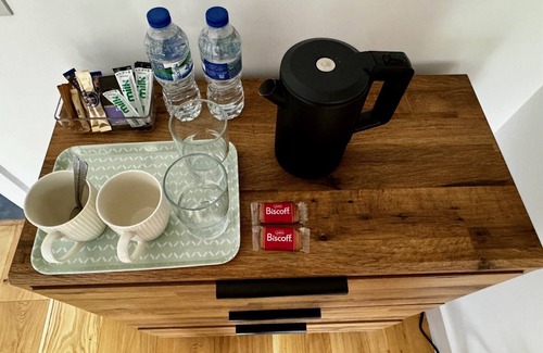 Bettws Newydd Apartment | Studio-King Bed-Wye Valley Views