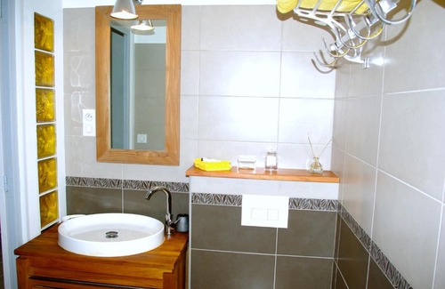 Mallemort Apartment | Studio Lavender