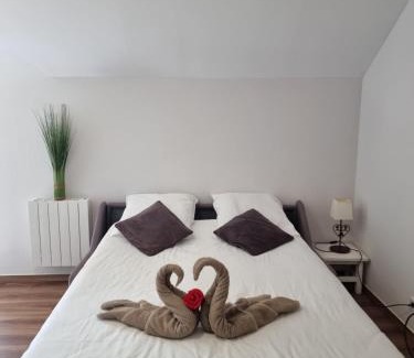 La Feclaz Apartment | Studio Le Panoramic les Balcons d'Aix