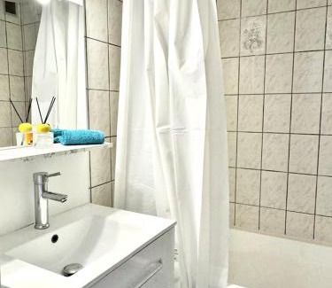 Huningue Apartment | Studio Le Ruby, Basel Freiburg Colmar Strasbourg