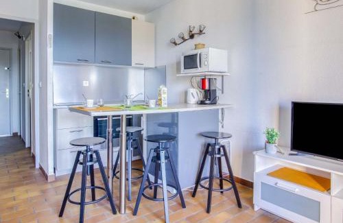 La Madrague Apartment | Studio Les Aigues Marines-64 by Interhome