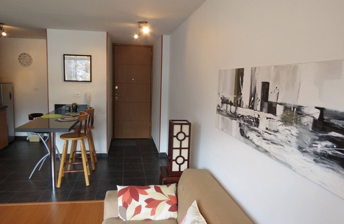 Centro International Apartment | Studio loft inside a park, with mountain views close to historical city center