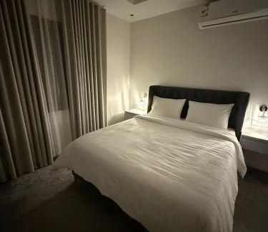 Obhur Al-Janoubiyah Apartment | Studio Lounge