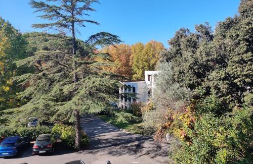 Greoux-les-Bains Apartment | Studio lumineux proche des thermes et du centre-village residence Parc Paradis