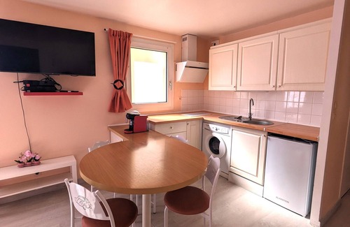 Bayeux Apartment | Studio Marcel Dassault Tout Confort