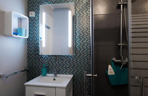 Quartier du Panier Apartment | Studio Mars (climatisé) 10 mn du vieux port , dans le Panier