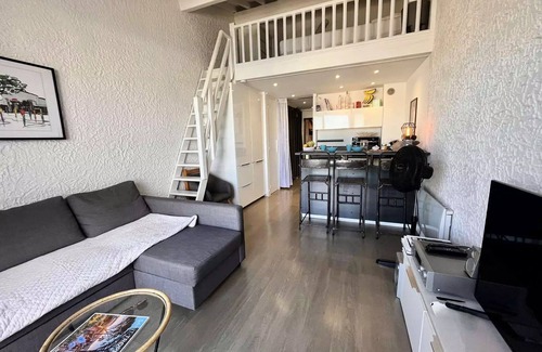 Port Cogolin Apartment | STUDIO/MEZANINE 4 COGOLIN MARINE COCHAGE