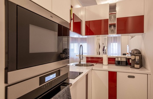 Chiajna Apartment | Studio Militari Residence Bucharest M 6