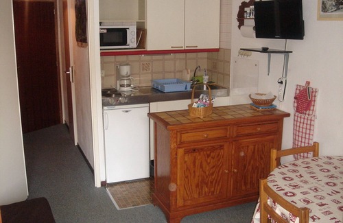 Les Esserts Apartment | Studio Morillon 1100 center of the resort, At the foot of the slopes + Garage