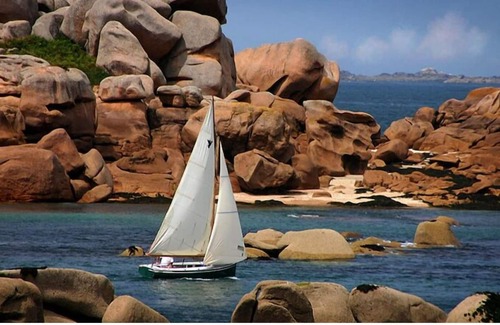 Cote de Granit Rose Apartment | studio N° 3 - Large apartment - Perros-Guirec - Port de Ploumanac'h.