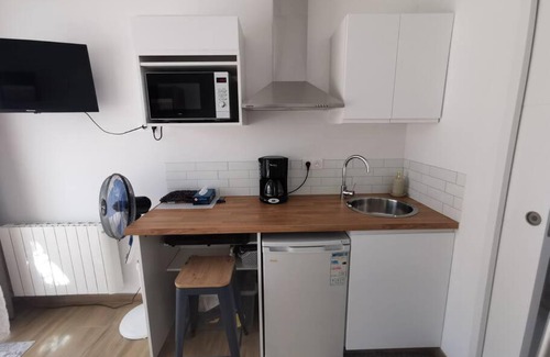 Gallargues-le-Montueux Apartment | Studio neuf proche Camargue