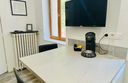 Lalande-Grand Selve Apartment | Studio neuf bien placé, jardin et parking gratuit