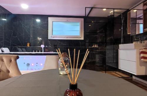 Vezin-le-Coquet Apartment | Studio paisible et balnéo