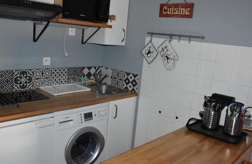 Pralognan-la-Vanoise Apartment | Studio Pralognan-la-Vanoise, 1 pièce, 4 personnes - FR-1-464-167