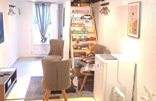 Goussainville House | Studio - Private room with tv canal+