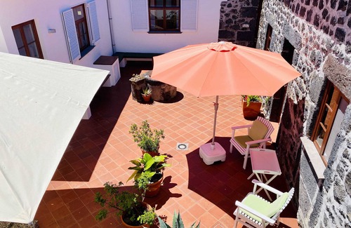 Santa Cruz da Graciosa House | Studio