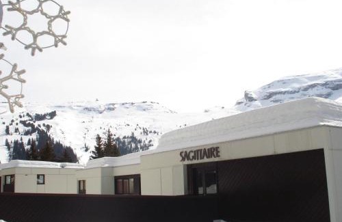 Flaine Apartment | Studio Rénové avec Cabine, Balcon et Casier à Ski, au Centre de Flaine Forêt - FR-1-425-154