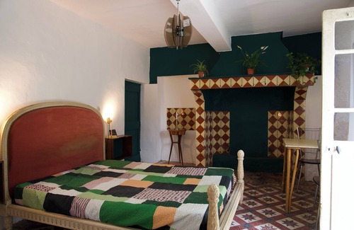 Sauve Bed & Breakfast | Studio Raoul - Ferme Noosphère