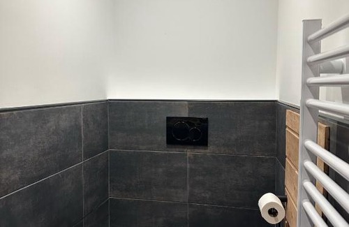 Saint-Etienne-de-Tinee Apartment | Studio RDC La Tour