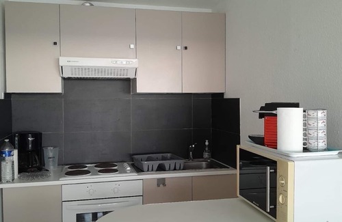 Les Sables d'Olonne Apartment | STUDIO REMBLAI FACING THE BEACH