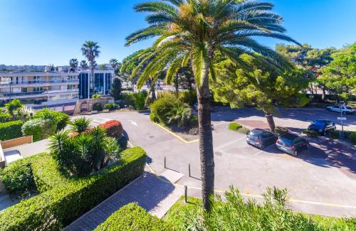 Villeneuve Loubet Beach Apartment | Studio Riviera de Bahia