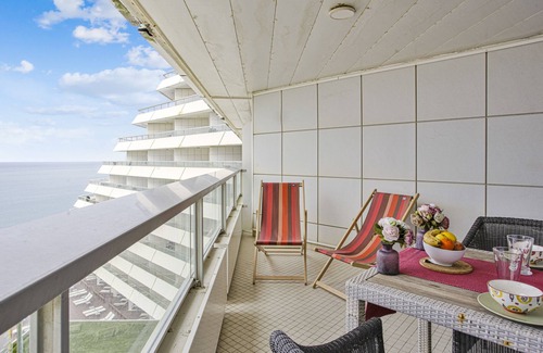 Biarritz Apartment | Studio Roche Ronde - Welkeys
