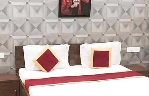 Ludhiana Hotel | STUDIO ROOMS in BELLA CIAO INN -- By SKY Group -- Favourite of Corporate, Groups, Couples