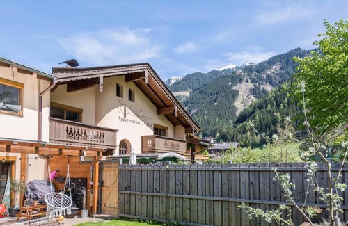 Mayrhofen Apartment | Studio Schneeberger 1