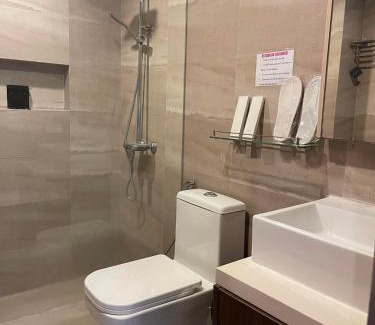 Kaunlaran Apartment | Studio Service Apartment 2guests allows stay up to 5guests 19055