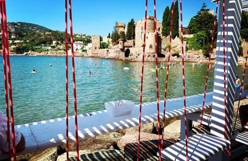 Mandelieu-la-Napoule Beach Apartment | Studio standing bord de mer